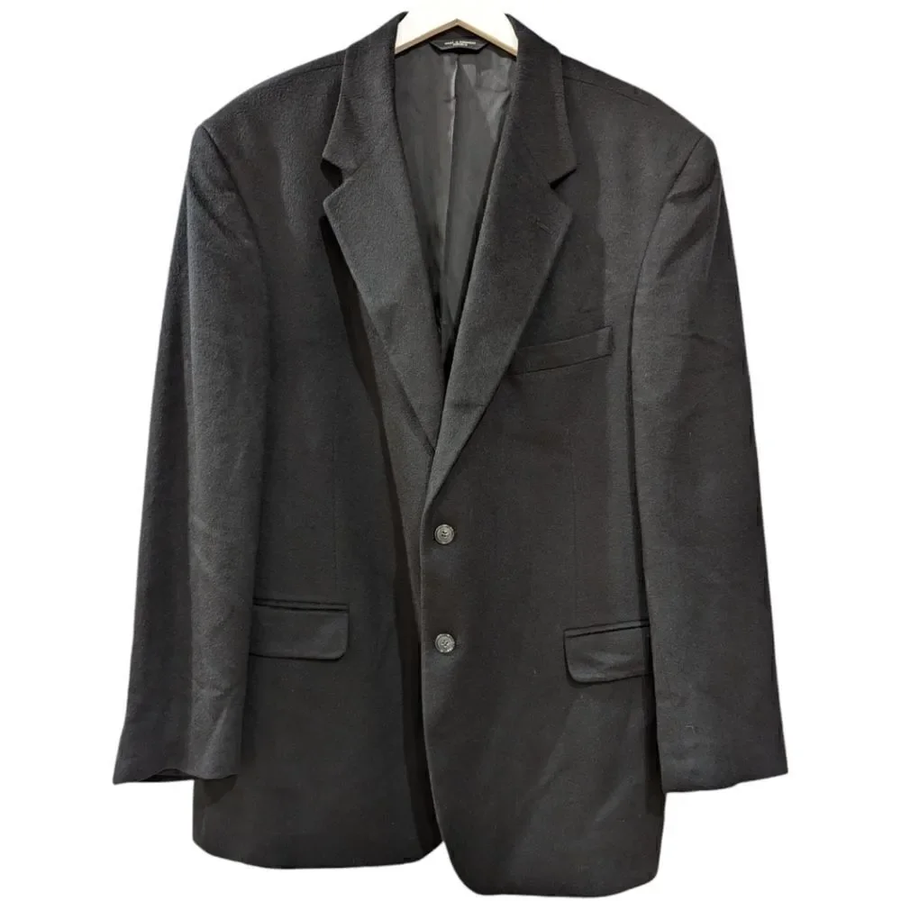 Bloomingdale's Joseph & Lyman 100% Cashmere Two button Blazer in Black Size 46R